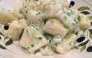 Khoai Mì Nước Dừa - Cassava with Coconut Cream Sauce