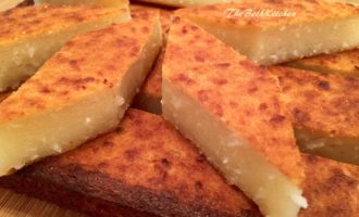 Bánh Khoai Mì và Dừa Nướng - Baked Cassava and Coconut Cake