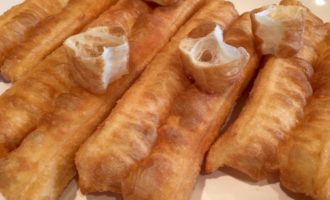 Dầu chéo quẩy - Fried hollow Chinese bread sticks - Youtiao