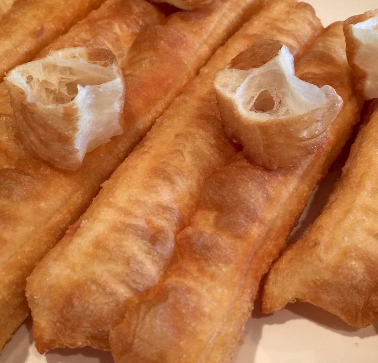 Dầu chéo quẩy - Fried hollow Chinese bread sticks - Youtiao