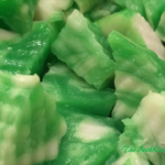 Bánh Đúc Lá Dứa Nước Đường Thốt Nốt – Pandan Rice Cake with Coconut and Palm Sugar Syrup